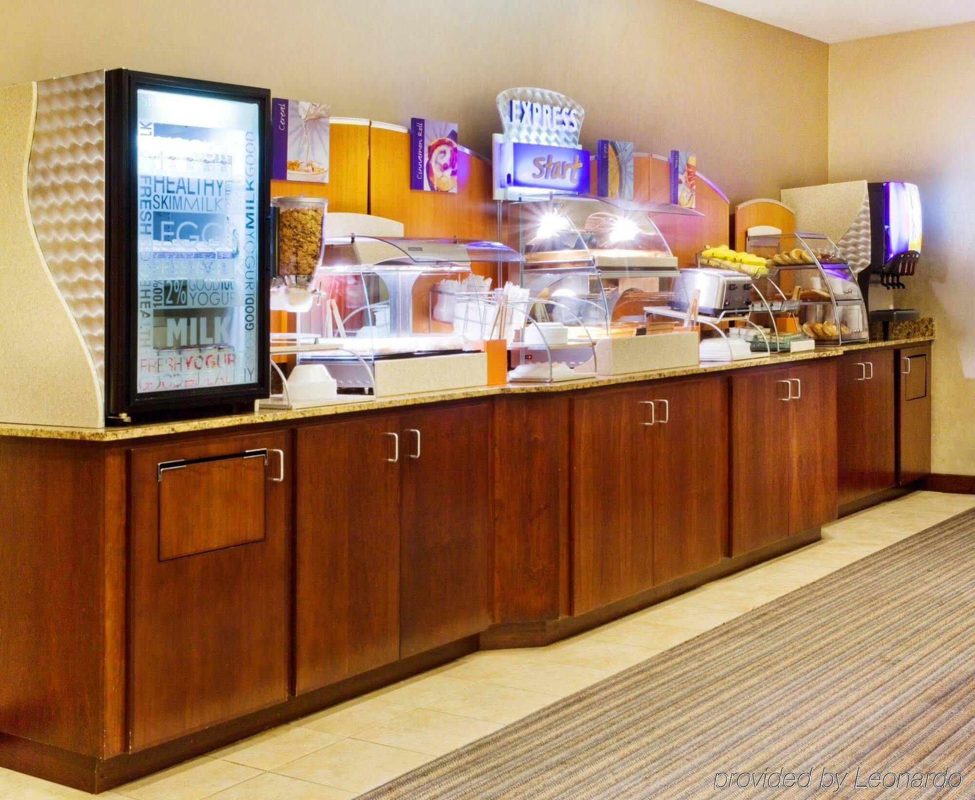 Holiday Inn Express Hotel & Suites Austell Powder Springs By Ihg Exterior foto